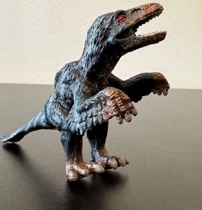 Монолопхозавр з синіми полосками, Dino Toys (57563) 2986096057563 фото