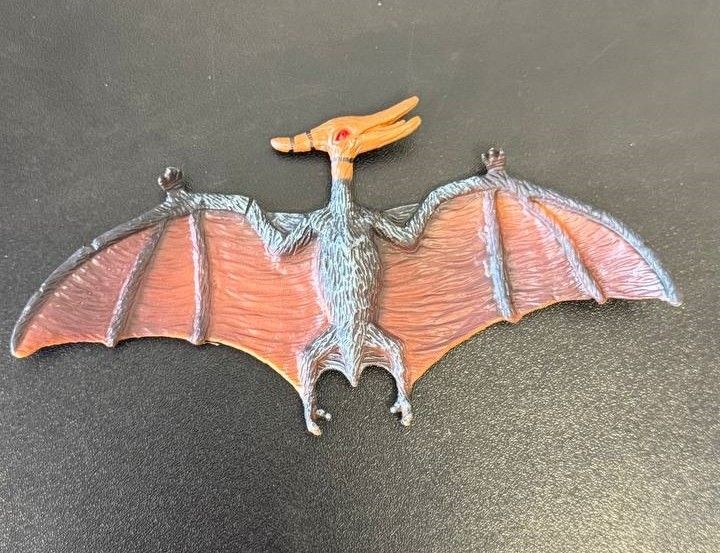 Фигурка Птеродактиль с оранжевой головой, Dino Toys (54647) 2986096054647 фото