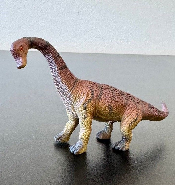 Фігурка Брахіозавр з помаранчевими очима, Dino Toys (57631) 2986096057631 фото