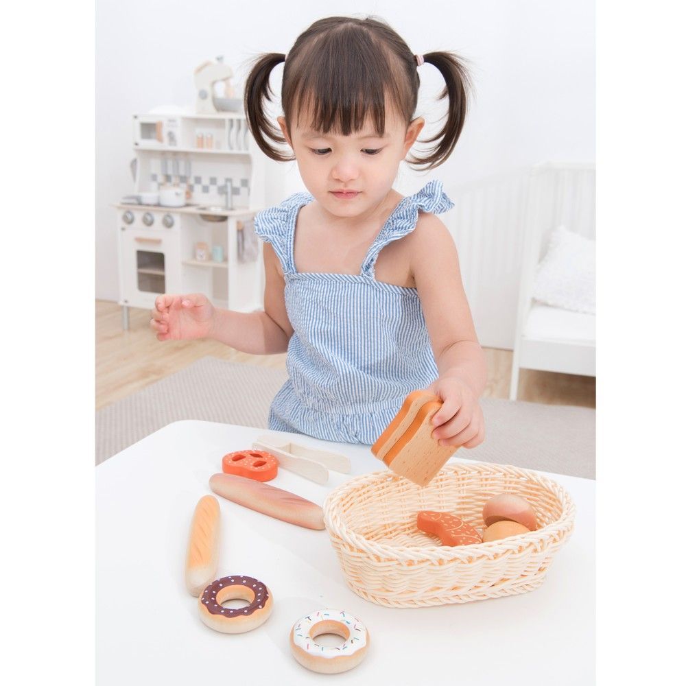 Игровой набор New Classic Toys "Корзинка с хлебом" 8718446106058 фото