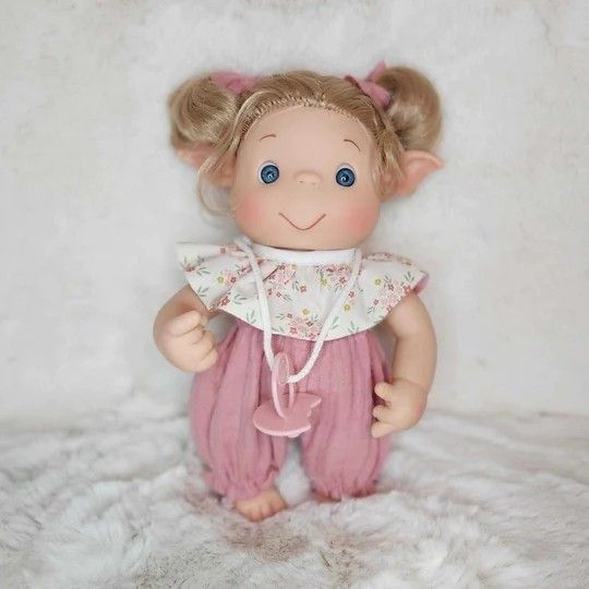 Девочка-эльф с волосами DUENDYS, 24см в ассортименте Nines d`Onil (03142) 8435054303142 фото