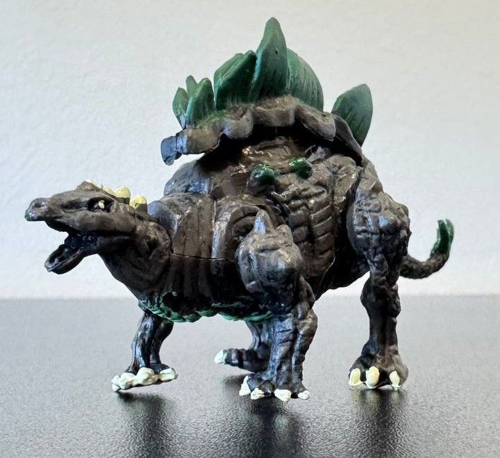 Фигурка Стегозавр фиолетово-зеленый Dino Toys (56610) 2986096056610 фото