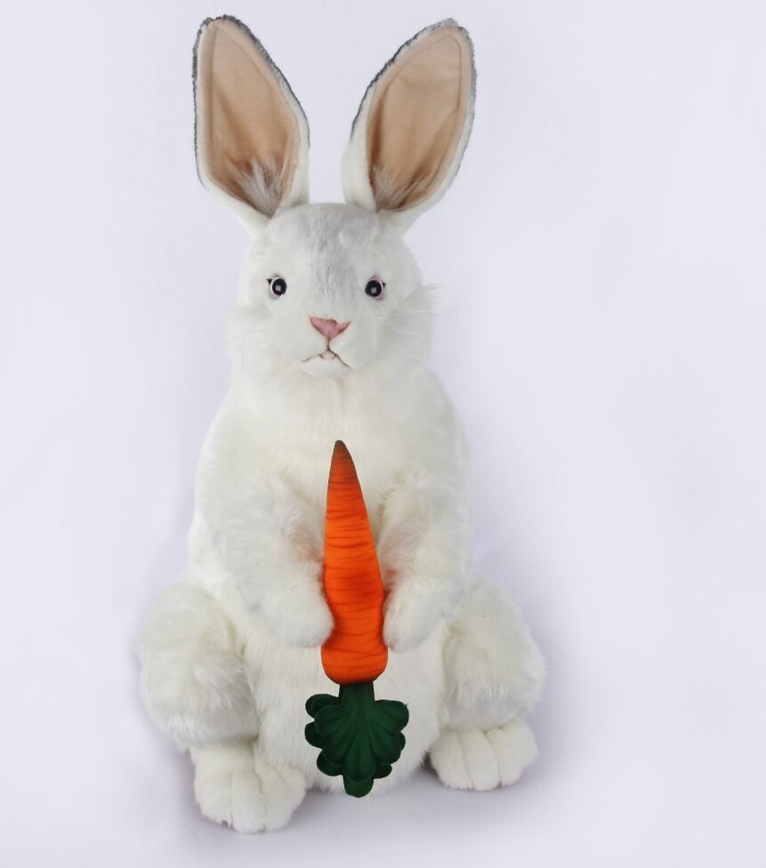 Hansa® | Анимированная мягкая игрушка HANSA Белый кролик с морковкой (0738)