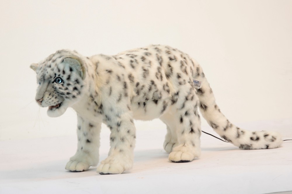 Hansa® | М'яка іграшка HANSA Малюк снігового леопарда 58 см (5890)