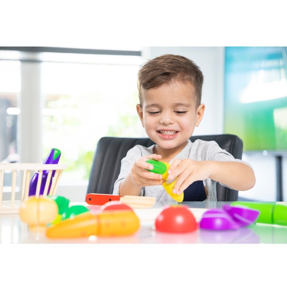Игровой набор New Classic Toys "Корзина с овощами" 8718446105891 фото