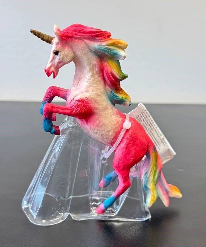 Фигурка Единорог, бегущий красный Dino Toys (54524) 2986096054524 фото