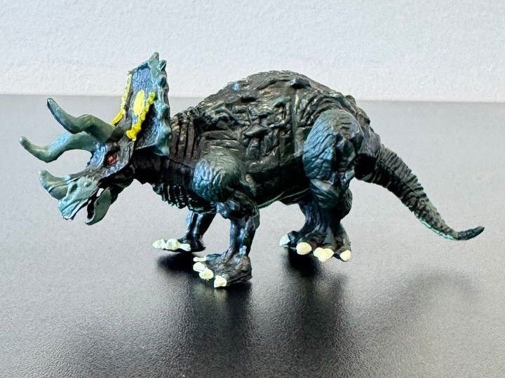 Фігурка Трицератопс жовто-зелений Dino Toys (56597) 2986096056597 фото