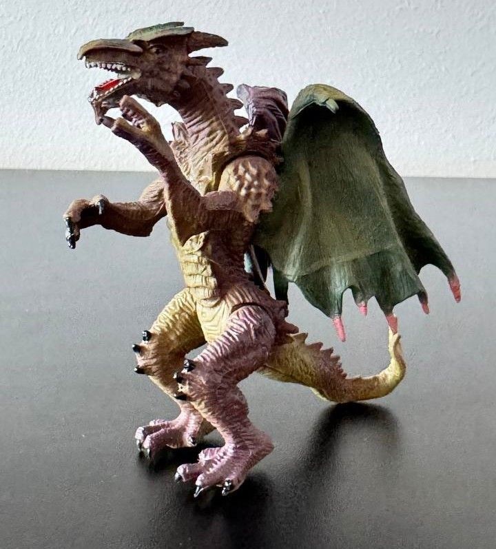Фігурка Воєвничий дракон з фіолетовими крилами Dino Toys (56566) 2986096056566 фото