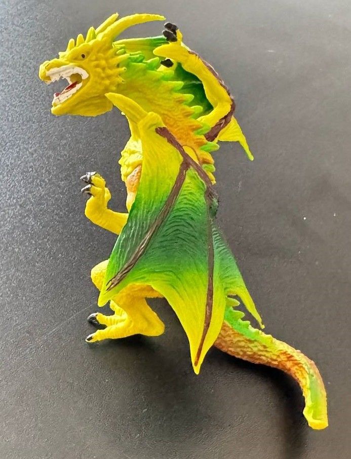 Фигурка Воинственный салатовый дракон Dino Toys (57426) 2986096057426 фото